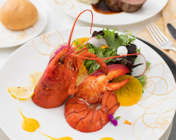 Lobster and beet carpaccio salad