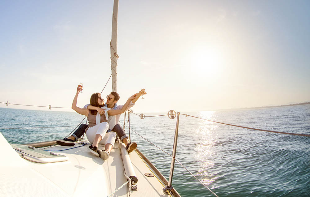 The Long History of Dining at Sea in Hawaii